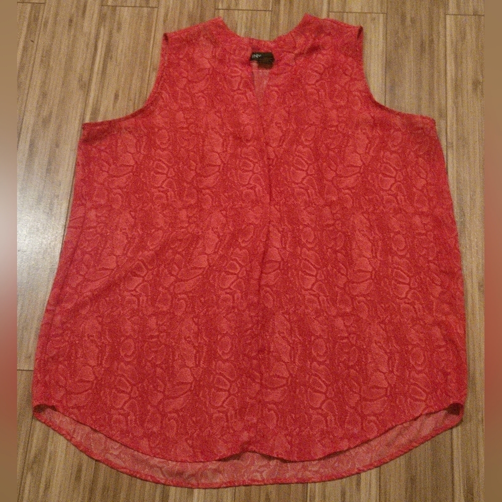 NWOT Sleeveless Red Lightweight Top